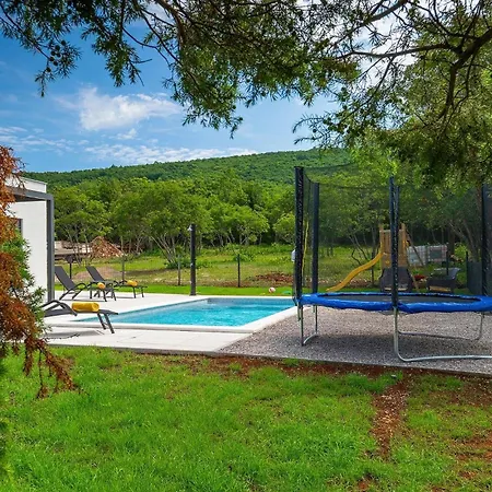 Holiday home Lotta Ubasico
