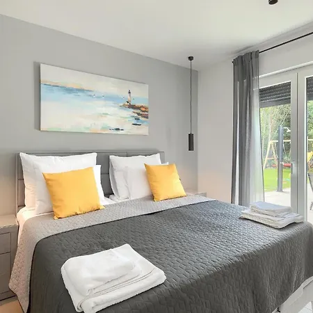 Holiday home Lotta *